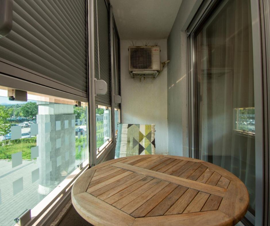 Maxim Compass Apartment Ποντγορίτσα Εξωτερικό φωτογραφία